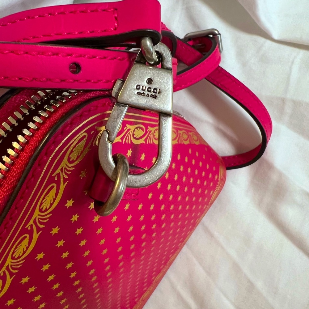 Authentic Gucci Pink bag